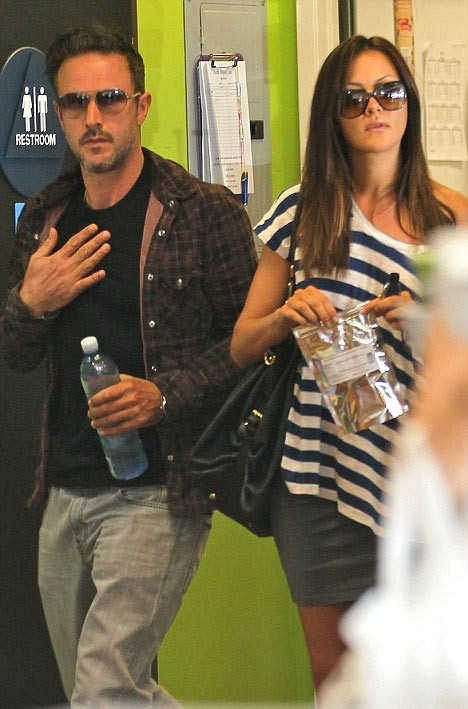 Chồng Courtney Cox thừa nhận có tình mới ảnh 1 Chồng Courtney Cox thừa nhận có tình mới ảnh 1