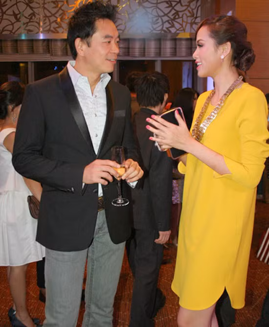 2011: Mai Phương Thúy dính sao quả tạ! ảnh 4