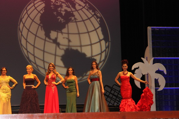 Đêm tỏa sáng của Á hậu 2 Thu Hương ảnh 1 Đêm tỏa sáng của Á hậu 2 Thu Hương ảnh 1