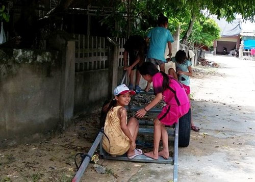 Cả nhà tôi chăm lo cho Trung tâm Giáo dục Từ thiện ở Biển Hồ! ảnh 4 Cả nhà tôi chăm lo cho Trung tâm Giáo dục Từ thiện ở Biển Hồ! ảnh 4