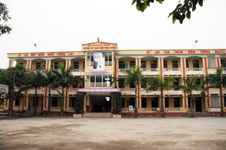 Trường Trung học Phổ thông tư thục Đông Quan (Ảnh: thanhtra.com.vn). Trường Trung học Phổ thông tư thục Đông Quan (Ảnh: thanhtra.com.vn).