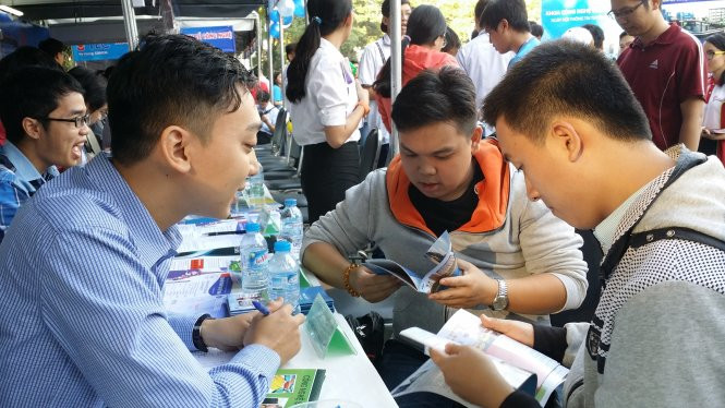 6.000 thí sinh tham gia tư vấn tuyển sinh – hướng nghiệp 2017 ảnh 2 6.000 thí sinh tham gia tư vấn tuyển sinh – hướng nghiệp 2017 ảnh 2