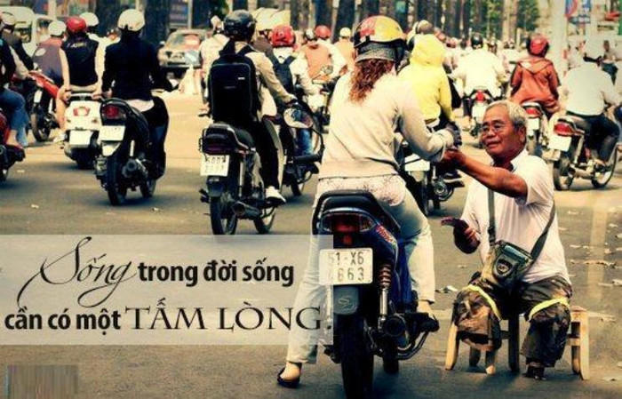 "Sống trong đời sống cần có một tấm lòng...". Nếu bạn cảm thấy đây là một bức ảnh đẹp, hãy cùng nhau chia sẻ nó đến bạn bè của mình để chúng ta có thêm nghị lực trong cuộc sống. Bức hình nhận được 7.667 lượt like và hơn 300 lượt chia sẻ của thành viên mạng. "Sống trong đời sống cần có một tấm lòng...". Nếu bạn cảm thấy đây là một bức ảnh đẹp, hãy cùng nhau chia sẻ nó đến bạn bè của mình để chúng ta có thêm nghị lực trong cuộc sống. Bức hình nhận được 7.667 lượt like và hơn 300 lượt chia sẻ của thành viên mạng.