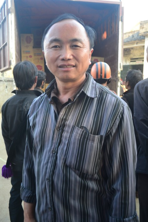 Phó chủ tịch xã Sính Phình cảm ơn chân thành đến Báo GDVN và nhà tài trợ. Phó chủ tịch xã Sính Phình cảm ơn chân thành đến Báo GDVN và nhà tài trợ.