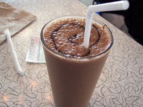 Một trong những thức uống tốt nhất cho bạn sau khi tập luyện thể thao đó là sữa sô-cô-la. Một trong những thức uống tốt nhất cho bạn sau khi tập luyện thể thao đó là sữa sô-cô-la.