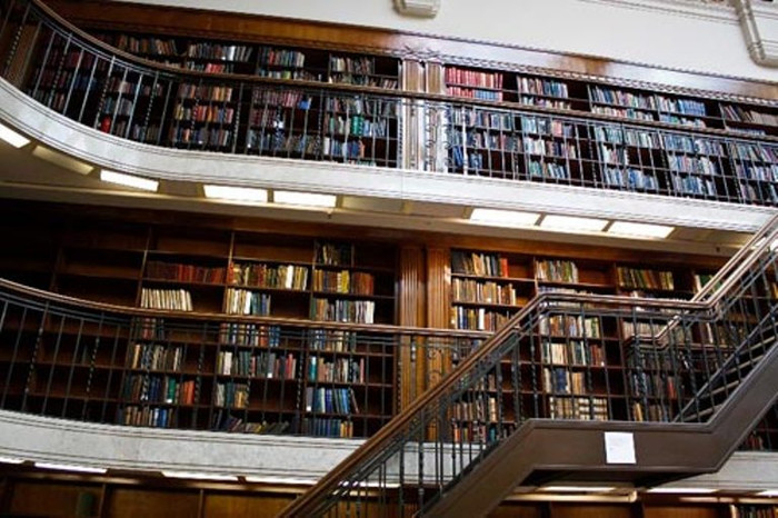 Số lượng đầu sách và tài liệu tại đây khoảng 15 triệu đơn vị. Số lượng đầu sách và tài liệu tại đây khoảng 15 triệu đơn vị.