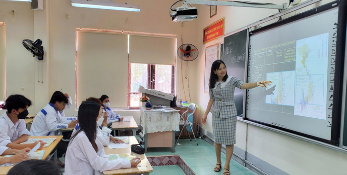 Giờ ôn tập môn Địa lý của học sinh Trường Trung học phổ thông Trần Phú (Ảnh: Phạm Linh) Giờ ôn tập môn Địa lý của học sinh Trường Trung học phổ thông Trần Phú (Ảnh: Phạm Linh)