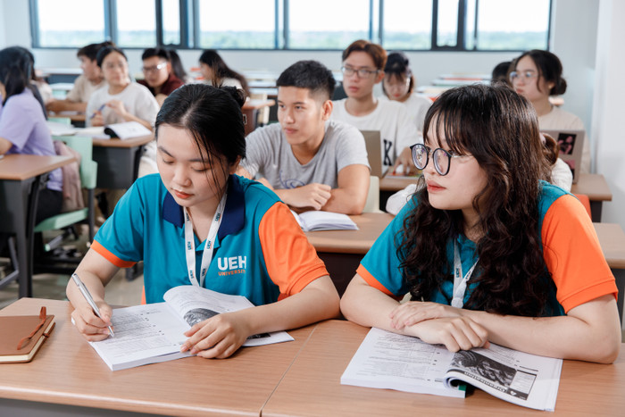 Sinh viên Đại học Kinh tế Thành phố Hồ Chí Minh. (Ảnh: NTCC) UEH2.jpg