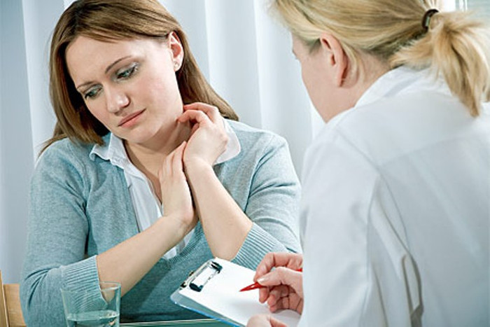 7. Con cái của những người bị ung thư: Nghiên cứu di truyền học ung bướu cho rằng, ung thư có mối quan hệ rất lớn tới yếu tố di truyền, xác suất mắc bệnh ung thư ở thế hệ sau của những người mắc bệnh ung thư cao đáng kể so với nhóm người bình thường.