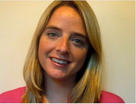 3. Jessica Butcher, 34 tuổi: Jessica Butcher là người đồng sáng lập ra Blippar, một trong những công nghệ nhận diện hình ảnh đầu tiên của thế giới ra đời năm 2010. Công ty có văn phòng ở London và New York, cho phép người dùng tăng tính tương tác thực tế cho những hình ảnh được chụp bằng chiệc điện thoại thông minh. Từ đó, cung cấp thông tin bổ sung về hình ảnh đó. Công ty Blippar từng làm việc với nhiều đối tác nổi tiếng trên thế giới như Nike, Unilever, Mercedes… Butcher hy vọng phát minh của cô sẽ giúp người tiêu dùng có thể thay đổi cách tương tác với thế giới vật chất. Gần đây, Blippar cũng tung ra một trải nghiệm tương tác với nhãn hiệu Maybelline. Theo đó, khách hàng có thể ngồi nhà "thử" 40 màu sơn móng mới trên thiết bị di động của họ. Dù chưa công bố mức kinh phí để phát triển công nghệ mới này nhưng Blippar cũng nhận được một khoản tiền đầu tư khá lớn từ quỹ Qualcomm Ventures hồi đầu năm.