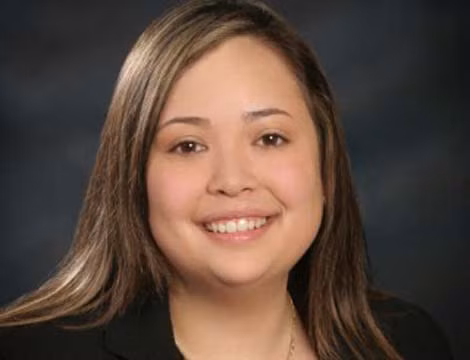 4. Theresa Fette, 34 tuổi: Theresa Fette là người sáng lập và điều hành Provident Trust, tập đoàn luôn đi đầu trong việc đánh giá và quản lý tài sản khách hàng. Tập đoàn Provident Trust tập trung vào việc “tự định hướng” các quỹ hưu trí cá nhân, giúp cho khoảng 30.000 khách hàng nhìn ra các khoản đầu tư tiềm năng để tăng tiền hưu trí của họ. Với lượng tài sản của khách hàng lên tới 3 tỷ USD, doanh số của Provident Trust dự kiến đạt 5 tỷ USD trong năm nay.