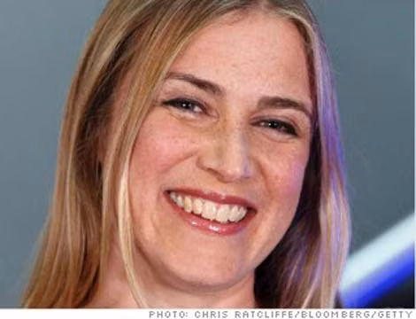 7. Victoria Ransom, 36 tuổi: Tốt nghiệp chuyên ngành kinh doanh của ĐH Havard, Victoria Ransom xin vào làm trong ngân hàng đầu tư Morgan Stanley. Tuy nhiên, sau khi ngân hàng cắt giảm nhân viên, Victoria Ransom quyết định kết hợp với đối tác là Alain Chuard sáng lập ra công ty Wildfire Interactive vào năm 2008. Công ty của Ransom chuyên về quản lý truyền thông dựa trên các mạng xã hội như Facebook, Twitter, Youtube... Dù nền kinh tế đang suy giảm nghiêm trọng nhưng công ty Wildfire Interactive vẫn tăng trưởng bất chấp trông gai thử thách. Công ty có khoảng 400 nhân viên sau 4 năm qua hoạt động và hồi tháng 7, Google mua lại Wildfire với giá 350 triệu USD..