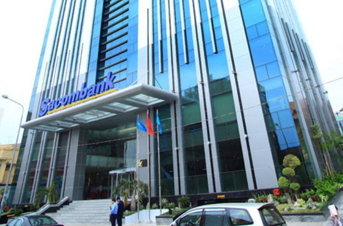 Kể từ tháng 9/2011, Trầm Khải Hòa còn được bổ nhiệm là Chủ tịch Công ty chứng khoán Phương Nam và giữ vị trí này cho đến nay. Sau vụ thâu tóm Sacombank, cùng với người cha Trầm Bê, Hòa tiếp tục có tên trong Hội đồng quản trị ngân hàng này. Kể từ tháng 9/2011, Trầm Khải Hòa còn được bổ nhiệm là Chủ tịch Công ty chứng khoán Phương Nam và giữ vị trí này cho đến nay. Sau vụ thâu tóm Sacombank, cùng với người cha Trầm Bê, Hòa tiếp tục có tên trong Hội đồng quản trị ngân hàng này.