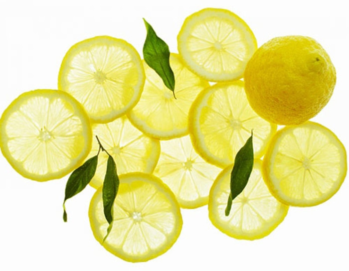 6. Thức ăn giàu vitamin C: Đàn ông sau 24 tuổi cả chất và lượng của tinh trùng đều suy giảm, nếu như có một loại thuốc trường sinh bất lão để làm cho tinh trùng bị lão hóa được giàu sức sống trở lại, thì đó chính là vitamin C. 6. Thức ăn giàu vitamin C: Đàn ông sau 24 tuổi cả chất và lượng của tinh trùng đều suy giảm, nếu như có một loại thuốc trường sinh bất lão để làm cho tinh trùng bị lão hóa được giàu sức sống trở lại, thì đó chính là vitamin C.