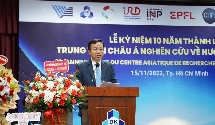 Phó Giáo sư, Tiến sĩ Mai Thanh Phong - Hiệu trưởng Trường Đại học Bách khoa, Đại học Quốc gia Thành phố Hồ Chí Minh. (Ảnh: Website nhà trường) 400885335_648152920838030_8891359998856870568_n.jpg