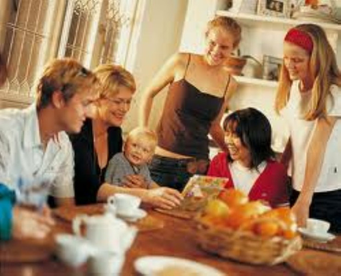 Hòa nhập với cuộc sống mới khi du học cùng gia đình người bản địa (ảnh minh họa - nguồn internet) Hòa nhập với cuộc sống mới khi du học cùng gia đình người bản địa (ảnh minh họa - nguồn internet)