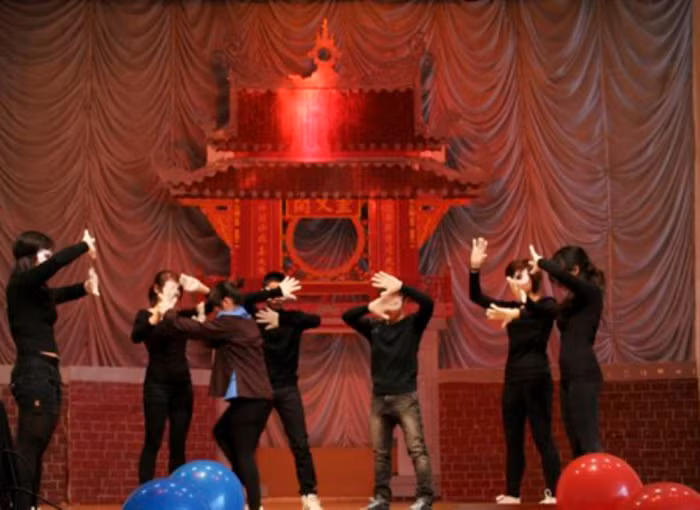 Những bước nhảy hiện đại, tinh tế của các vũ công không chuyên