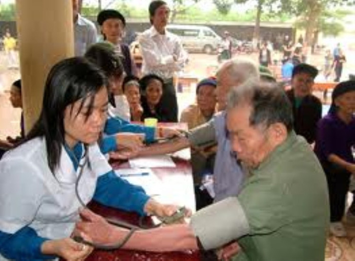 Sinh viên tình nguyện ( ảnh minh họa - nguồn internet) Sinh viên tình nguyện ( ảnh minh họa - nguồn internet)