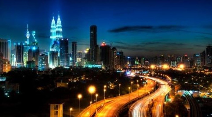 Malaysia - đất nước phát triển năng động Malaysia - đất nước phát triển năng động