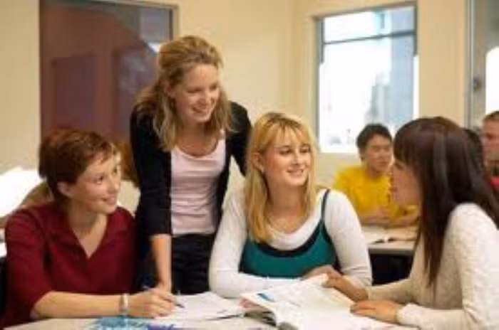 Học ngoại ngữ trong môi trường quốc tế (ảnh minh họa) Học ngoại ngữ trong môi trường quốc tế (ảnh minh họa)