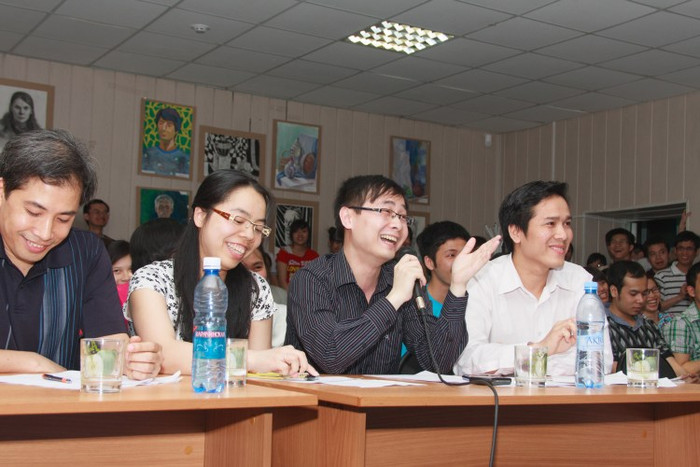 Thành phần BGK, những người cầm cân nảy mực cho cuộc chơi được công bằng. Thành phần BGK, những người cầm cân nảy mực cho cuộc chơi được công bằng.