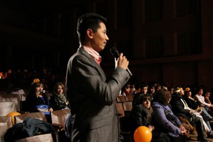 Ông Vũ Trọng Phước chủ tịch hội người Việt tại Tula đến dự và phát biểu chúc mừng hội thi Ông Vũ Trọng Phước chủ tịch hội người Việt tại Tula đến dự và phát biểu chúc mừng hội thi