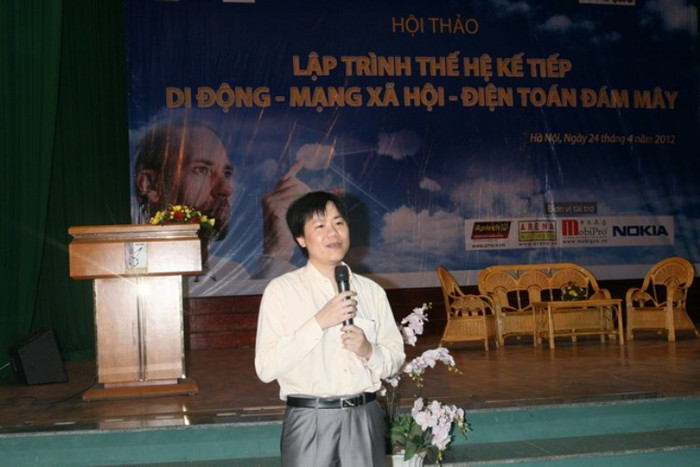 Diễn giả Trương Xuân Nam – Đại diện Trường Đào tạo Lập trình viên Quốc tế Hà Nội – Aptech Diễn giả Trương Xuân Nam – Đại diện Trường Đào tạo Lập trình viên Quốc tế Hà Nội – Aptech