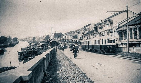 Kênh Tàu Hủ - Bến Bình Đông xưa. Kênh Tàu Hủ - Bến Bình Đông xưa.