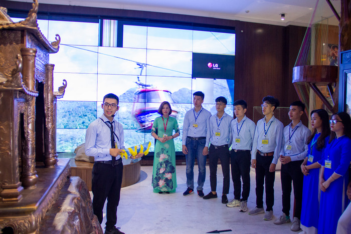 Tỉnh Quảng Ninh đã ban hành một số chính sách đặc thù hỗ trợ đào tạo nghề và thu hút nguồn nhân lực đối với học sinh, sinh viên trên địa bàn trong đó có con em đồng bào DTTS sau tốt nghiệp THCS, THPT (Ảnh: CTV)