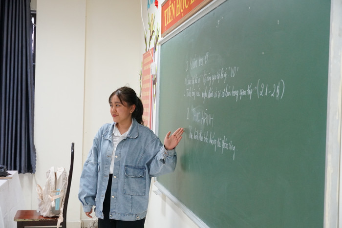 Các cơ sở giáo dục nghề nghiệp trên địa bàn tỉnh Quảng Ninh đã tổ chức tập huấn công tác cập nhập sử dụng phần mềm quản lý cho cán bộ, giáo viên (Ảnh minh hoạ: Phạm Linh) Các cơ sở giáo dục nghề nghiệp trên địa bàn tỉnh Quảng Ninh đã tổ chức tập huấn công tác cập nhập sử dụng phần mềm quản lý cho cán bộ, giáo viên (Ảnh minh hoạ: Phạm Linh)