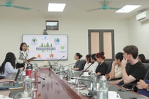 Giảng viên và sinh viên Trường Đại học Lâm nghiệp. Ảnh: website nhà trường