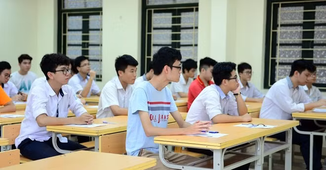 Kĩ năng làm bài thi tốt nghiệp môn Ngữ văn 2026: Từ đọc hiểu văn bản đến viết bài đạt điểm cao