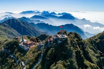 Sun World Fansipan Legend được vinh danh "Điểm du lịch có thắng cảnh thiên nhiên hàng đầu thế giới"