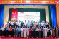 Nguyễn Hoàng đồng hành cùng phong trào "Bình dân học vụ dữ liệu”