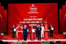 Agribank được vinh danh tại Chương trình Vinh quang Việt Nam 2025: Khẳng định vị thế trụ cột trong sự nghiệp phát triển “Tam nông”
