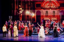 La Traviata - Sức sống lâu bền của kiệt tác opera là ngoại lệ của Giuseppe Verdi
