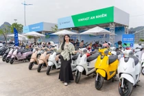 Gen Z hào hứng chuyển từ xăng sang điện với dàn xe máy điện mới của VinFast