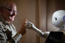 Các nhà tiên phong của kỷ nguyên AI chia sẻ tại Tọa đàm Đạo đức và An toàn AI VinFuture