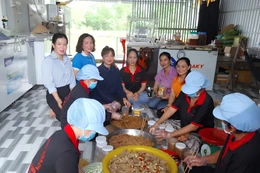 Hợp tác xã tạo việc làm, thu nhập ổn định để người dân bớt phải ly hương