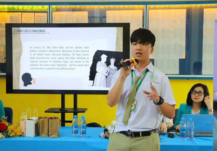 Học sinh Trường Trung - Tiểu học Pétrus Ký (Bình Dương) tham gia các câu lạc bộ tiếng Anh. Ảnh: NTCC. Học sinh Trường Trung - Tiểu học Pétrus Ký (Bình Dương) tham gia các câu lạc bộ tiếng Anh. Ảnh: NTCC.