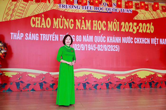 Cô Phạm Thị Thanh An - Hiệu trưởng Trường Tiểu học Quốc Tuấn (xã An Quang - Thành phố Hải Phòng). Ảnh: NVCC. z7083824539880-11b672f5f402299af113898ec9eb1d7b.jpg