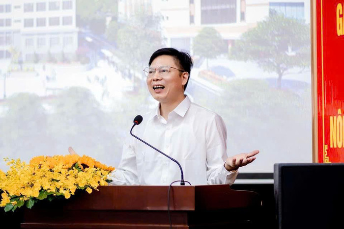 Giáo sư, Tiến sĩ, Nhà giáo ưu tú Phạm Văn Điển - Hiệu trưởng Trường Đại học Lâm nghiệp. Ảnh: NVCC. Giáo sư, Tiến sĩ, Nhà giáo ưu tú Phạm Văn Điển - Hiệu trưởng Trường Đại học Lâm nghiệp. Ảnh: NVCC.