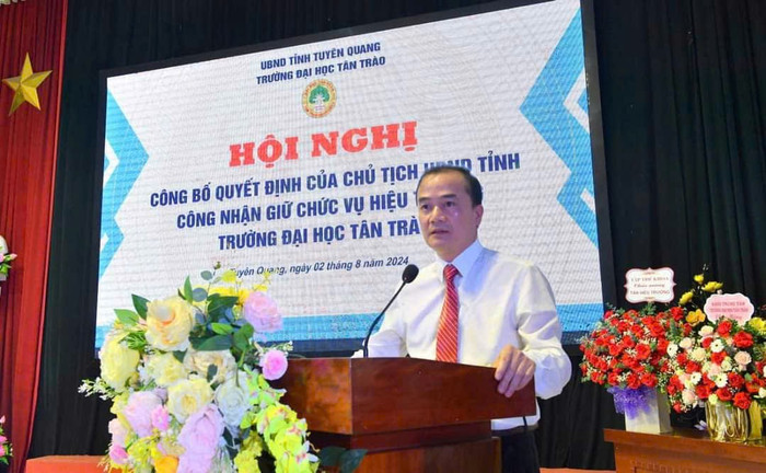 Tiến sĩ Nguyễn Minh Anh Tuấn - Hiệu trưởng Trường Đại học Tân Trào. Ảnh: NVCC. Tiến sĩ Nguyễn Minh Anh Tuấn - Hiệu trưởng Trường Đại học Tân Trào. Ảnh: NVCC.