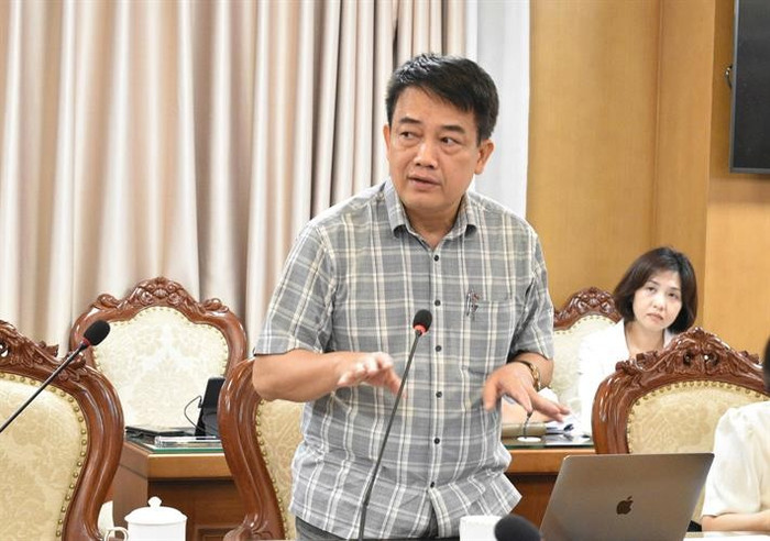 Ông Trần Chí Thành, Viện trưởng Viện Năng lượng nguyên tử Việt Nam, đại diện Bộ Khoa học và Công nghệ phát biểu tại cuộc họp. z686055940694444338f535819f3c8c29fd074d0d1bff0.jpg
