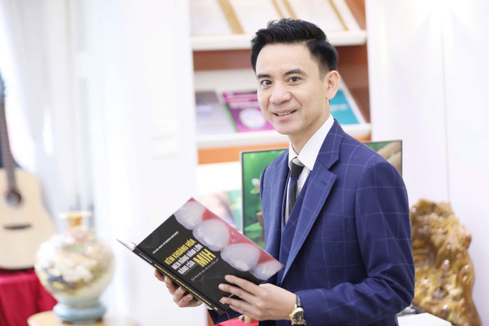 Giáo sư, Tiến sĩ, Thầy thuốc Ưu tú Võ Trương Như Ngọc - Phó Viện Trưởng viện Đào tạo Răng - Hàm - Mặt, Trường Đại học Y Hà Nội. Ảnh: NVCC.