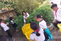 Những hành động nhỏ gieo ý thức trách nhiệm, tình yêu thiên nhiên nơi trường học vùng khó