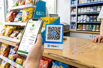 Vietcombank mở rộng thanh toán QR xuyên biên giới tới Nhật Bản và Hồng Kông