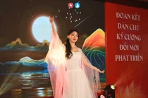 Sơ khảo duyên dáng Ngoại thương 2025: Khi nhan sắc và trí tuệ cùng tỏa sáng