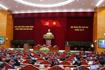 Thông cáo báo chí về ngày làm việc thứ hai Hội nghị Trung ương 2 khoá XIV