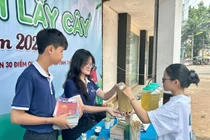 Hơn 7 năm triển khai "đổi sách lấy cây", nhóm bạn trẻ tạo ra hàng trăm tủ sách cộng đồng